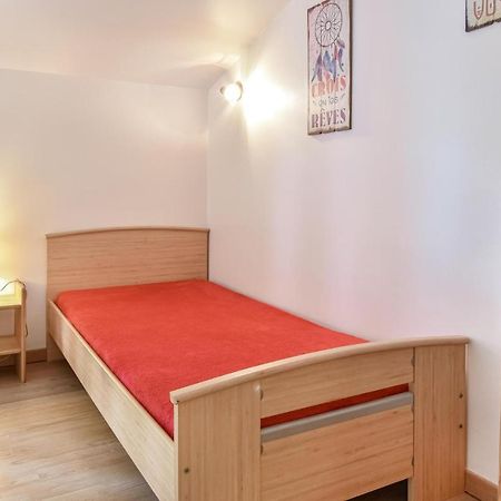 2 Bedroom Lovely Home In St Avaugourd Des Lande Saint-Avaugourd-des-Landes Zewnętrze zdjęcie